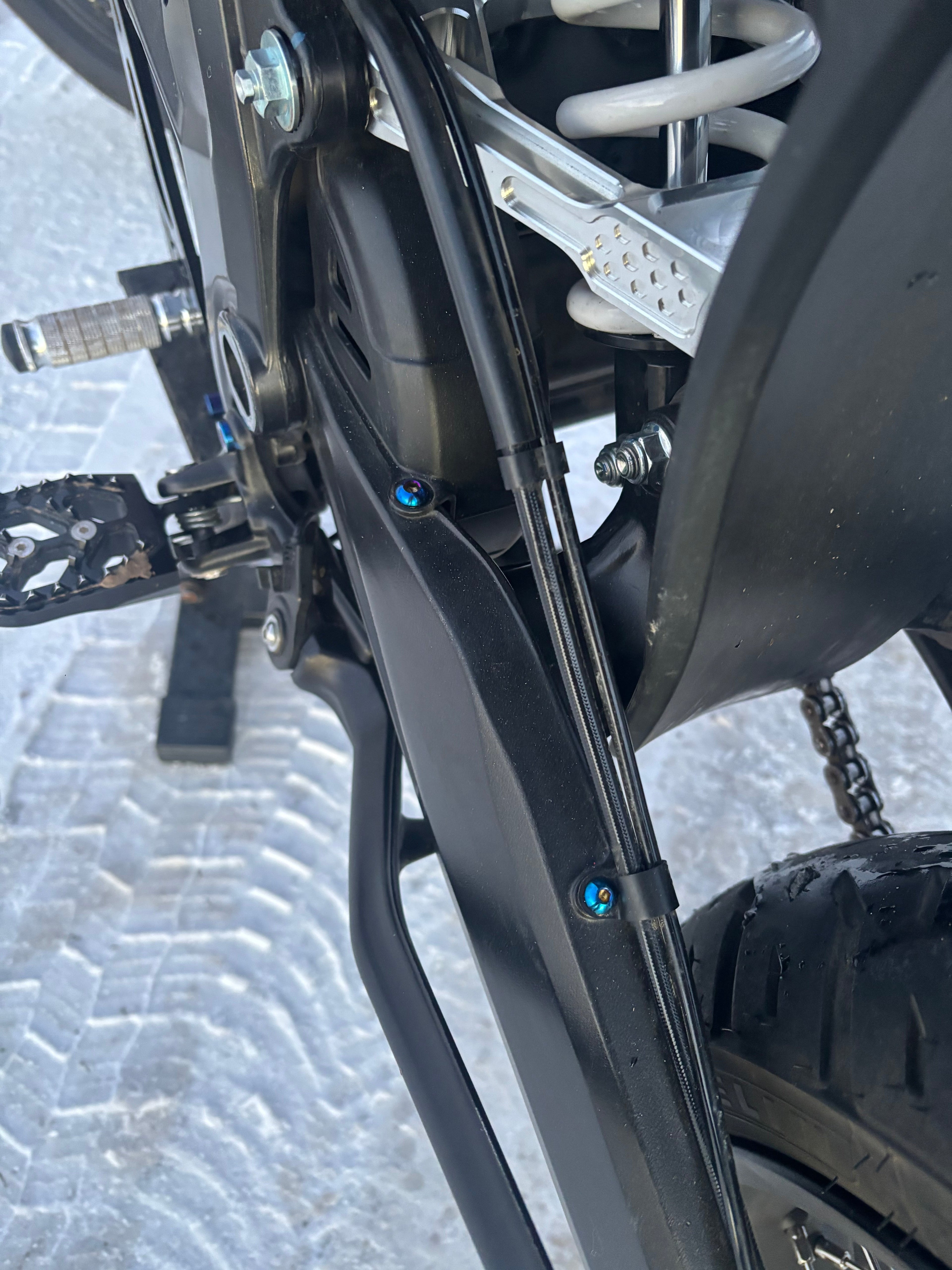 Surron Ultra Bee Titanium Bolt Kit