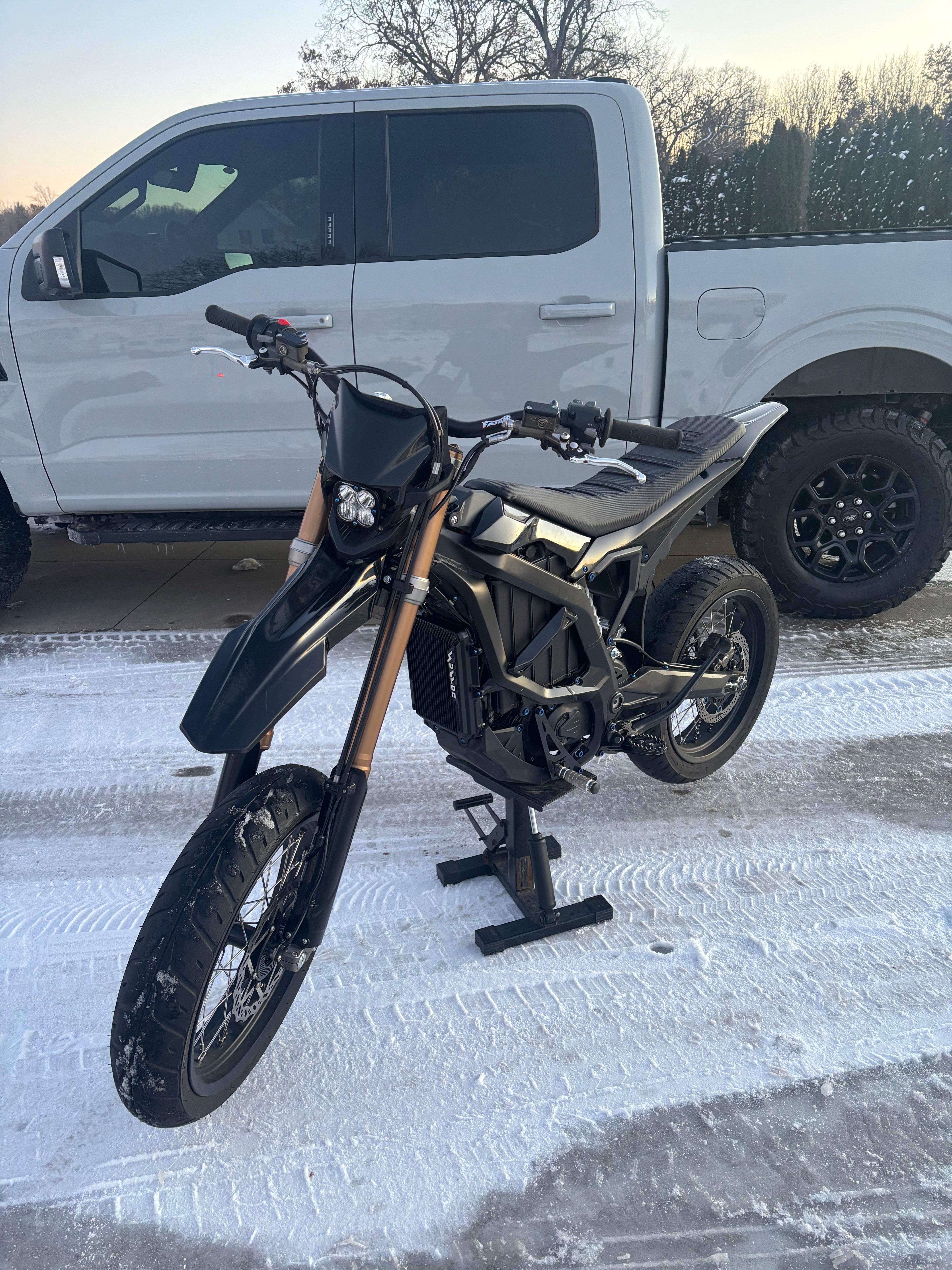 Surron Ultra Bee Titanium Bolt Kit