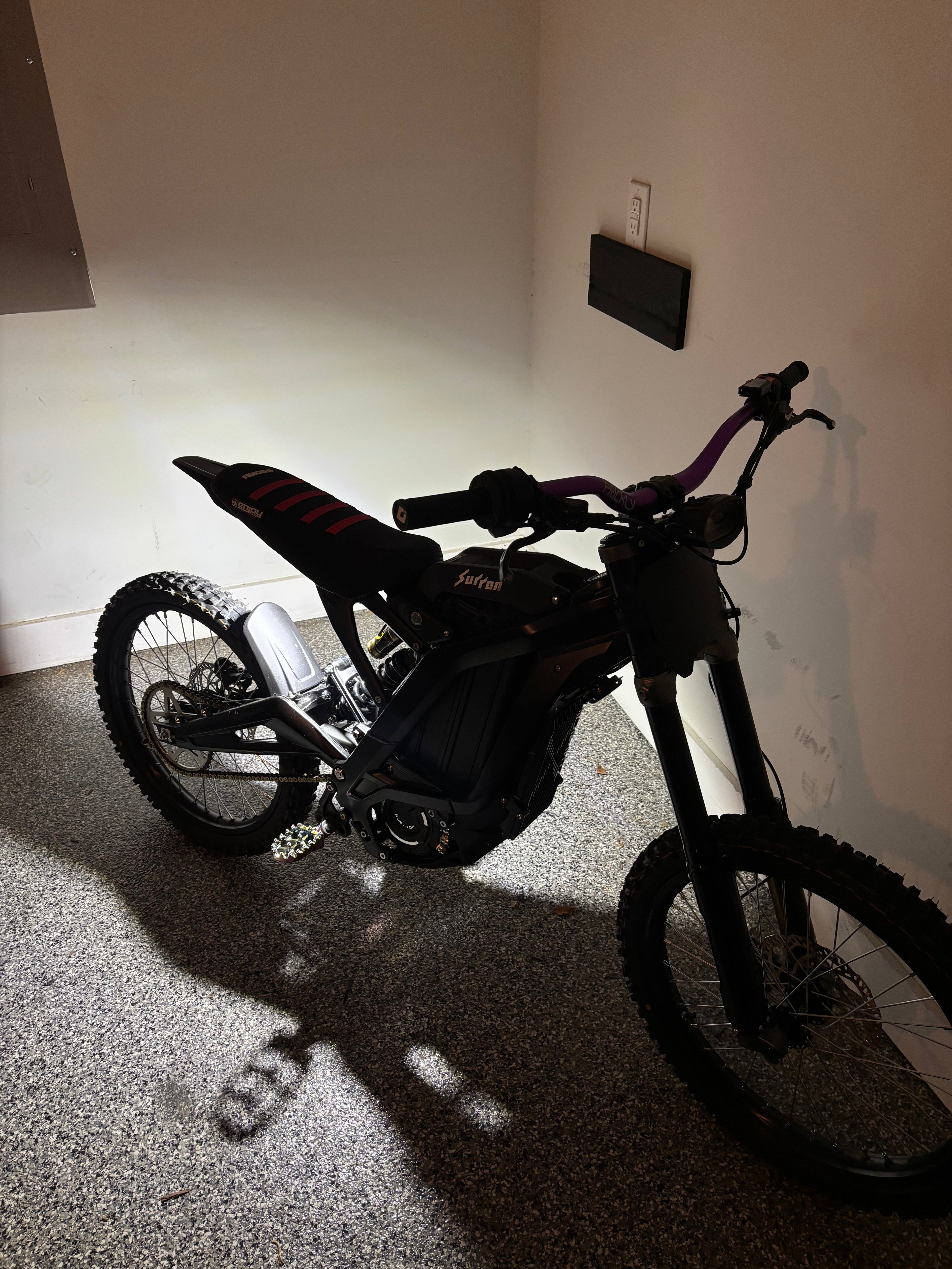 Plug & Play Surron Light bee Rocklight